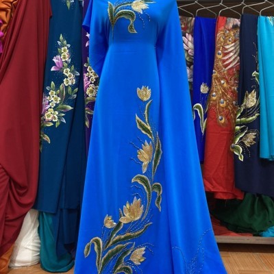 Hoa Ly Ống - Elai